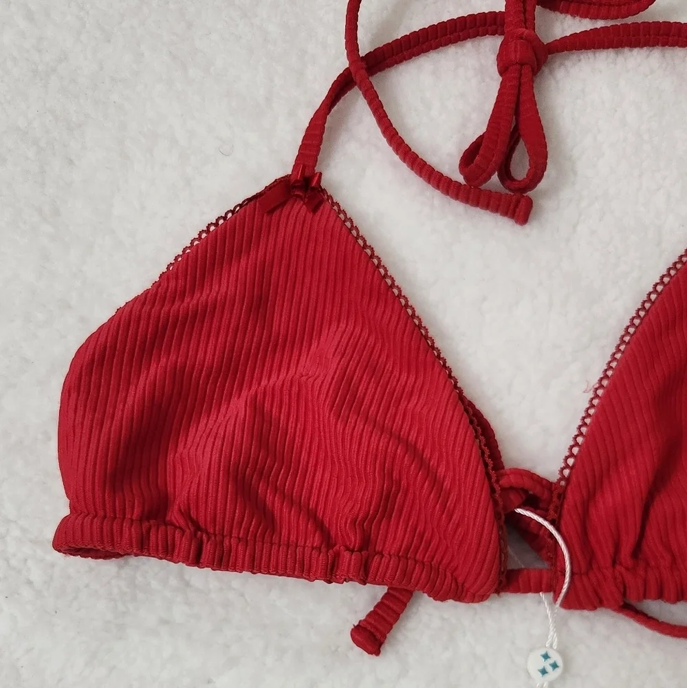 New!Frankie's Bikinis Tia Ribbed‎ Bikini Top